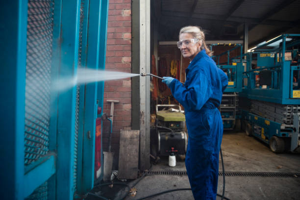Best Factory Floor Cleaning  in Lake Clarke Shores, FL